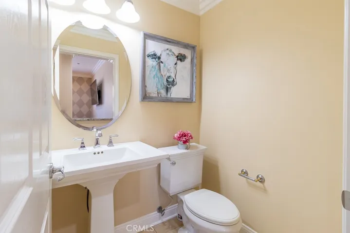 12220 Hondero Court, Granada Hills, California 91344