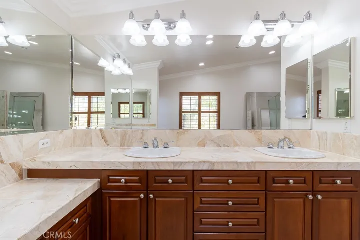 12220 Hondero Court, Granada Hills, California 91344