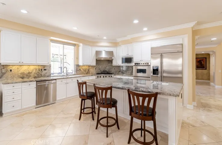 12220 Hondero Court, Granada Hills, California 91344
