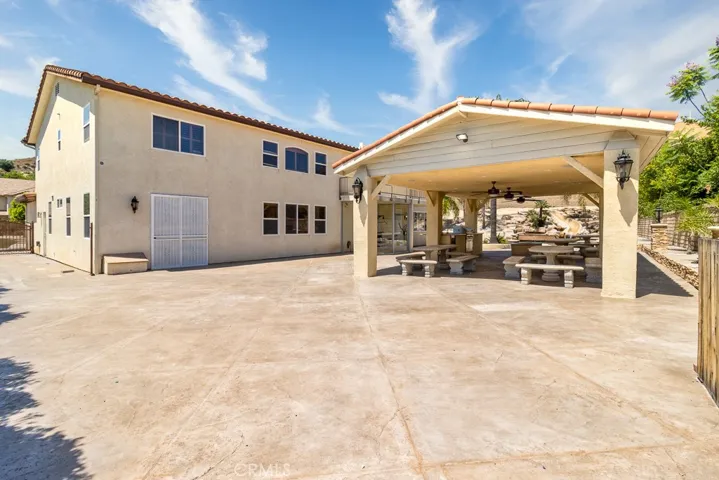 12220 Hondero Court, Granada Hills, California 91344