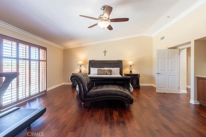 12220 Hondero Court, Granada Hills, California 91344