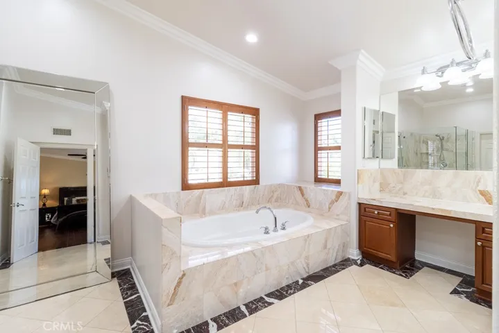 12220 Hondero Court, Granada Hills, California 91344