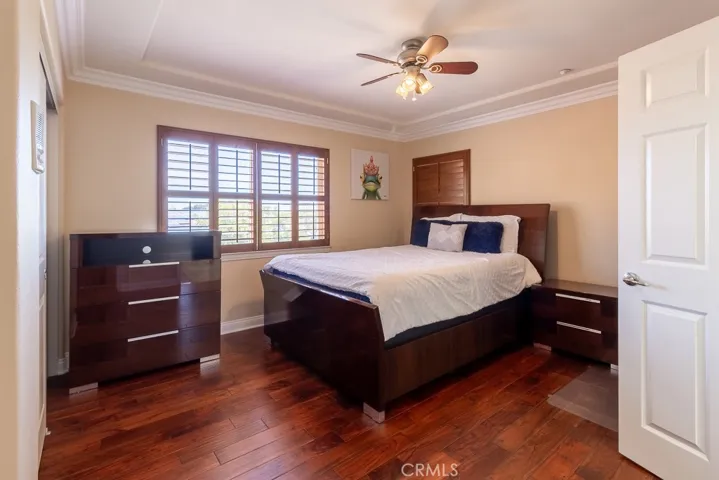 12220 Hondero Court, Granada Hills, California 91344