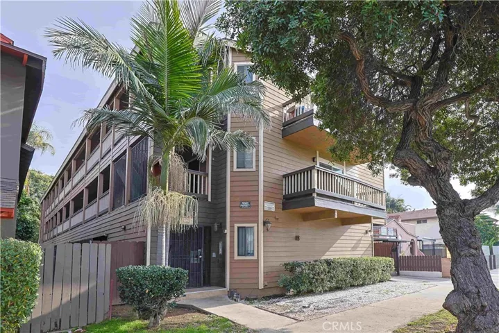 1740 N Stanton Place, Long Beach, California 90804