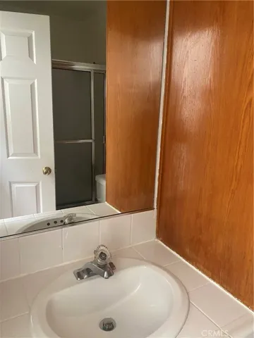 Bathroom #2