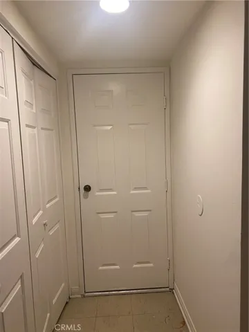 Laundry Room/Door 
to Garage