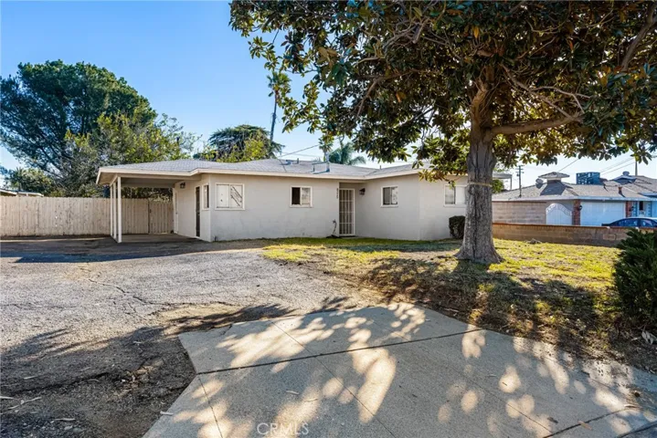8215 Sewell Ave Detached Home