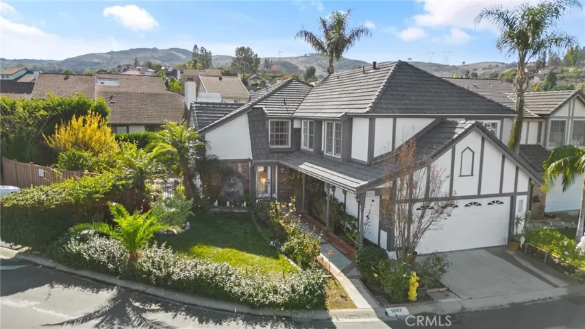 5952 E Calle Principia, Anaheim Hills, California 92807