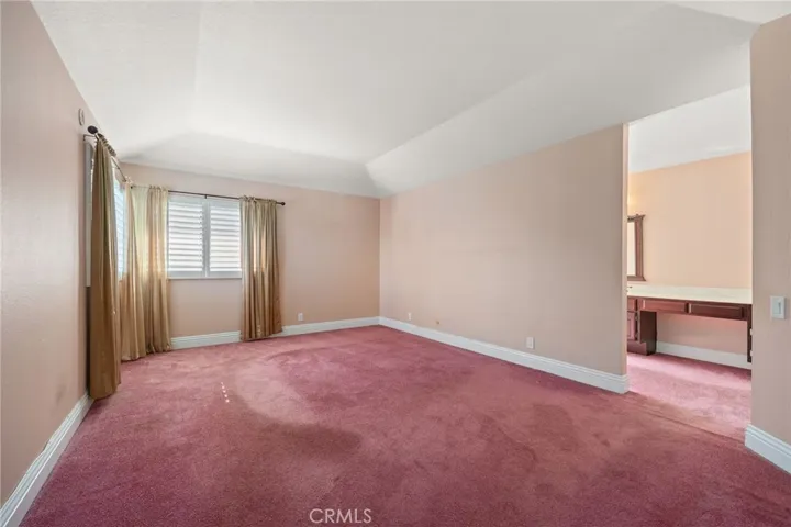 5952 E Calle Principia, Anaheim Hills, California 92807