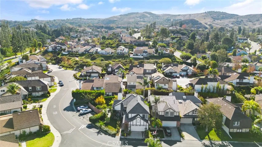 5952 E Calle Principia, Anaheim Hills, California 92807