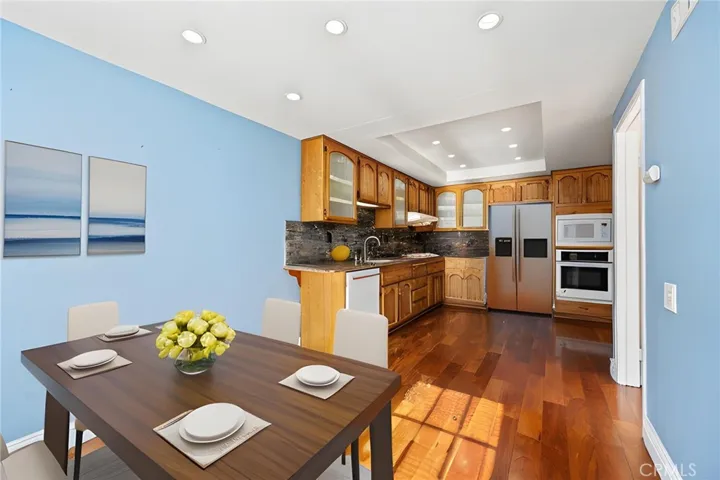 5952 E Calle Principia, Anaheim Hills, California 92807