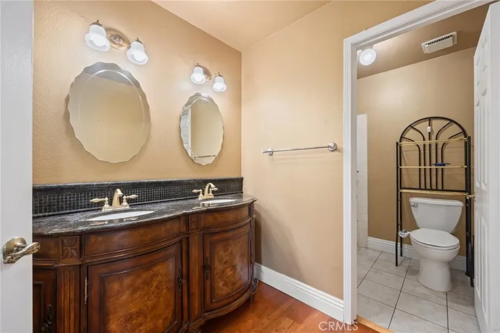 5952 E Calle Principia, Anaheim Hills, California 92807