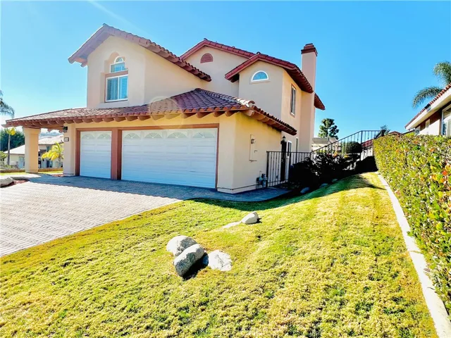 5595 Camino Dorado, Yorba Linda, California 92887