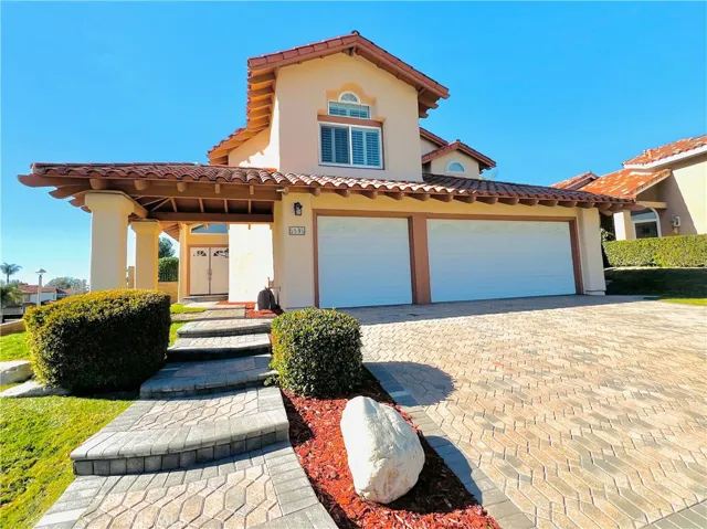 5595 Camino Dorado, Yorba Linda, California 92887