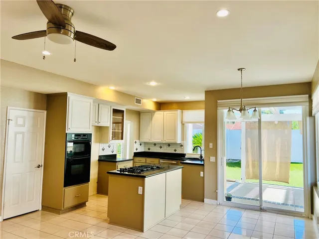 5595 Camino Dorado, Yorba Linda, California 92887