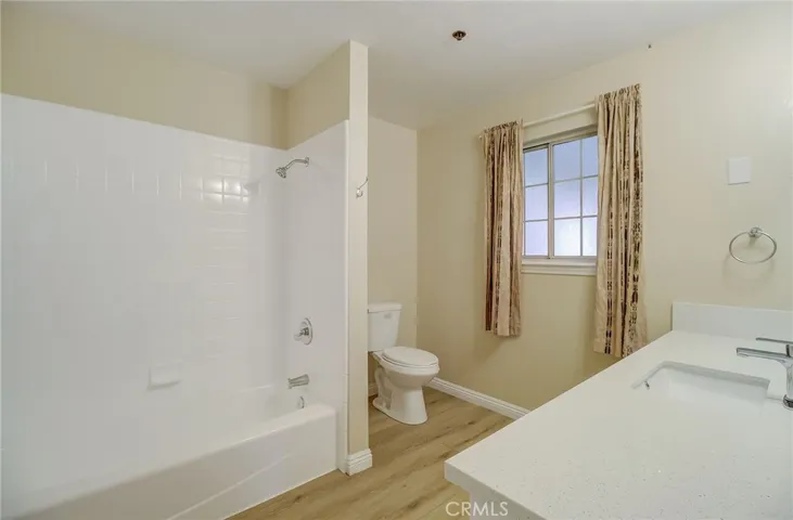 50240 90th St W, Lancaster, California 93536