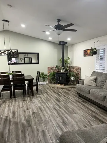 15018 Riverside St, Hesperia, California 92345