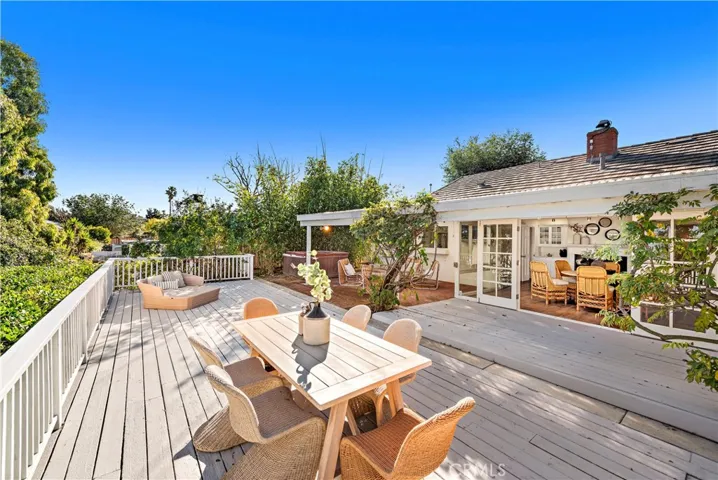 3008 Mountain View Drive, Laguna Beach, California 92651