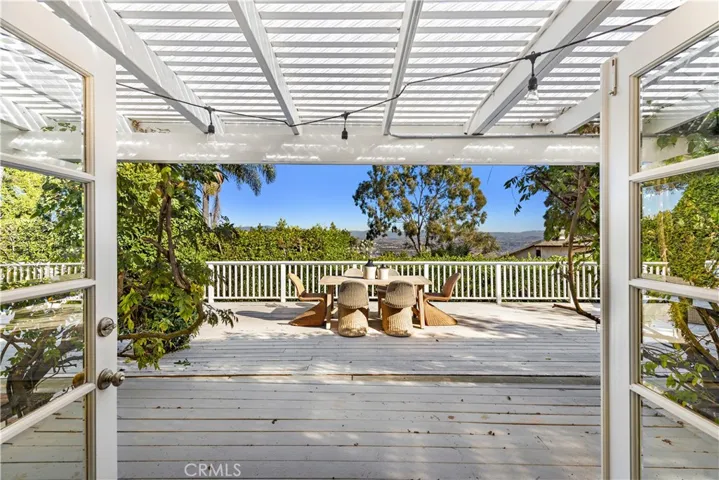 3008 Mountain View Drive, Laguna Beach, California 92651