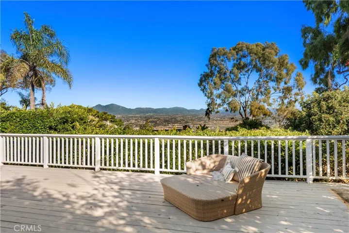 3008 Mountain View Drive, Laguna Beach, California 92651