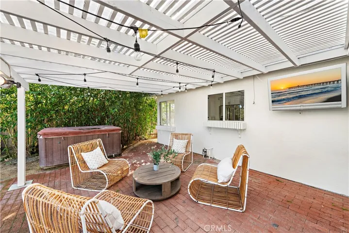 3008 Mountain View Drive, Laguna Beach, California 92651