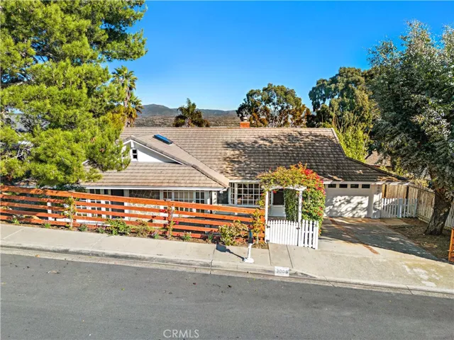 3008 Mountain View Drive, Laguna Beach, California 92651