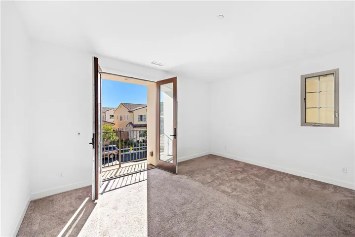 135 Jayhawk, Irvine, California 92602