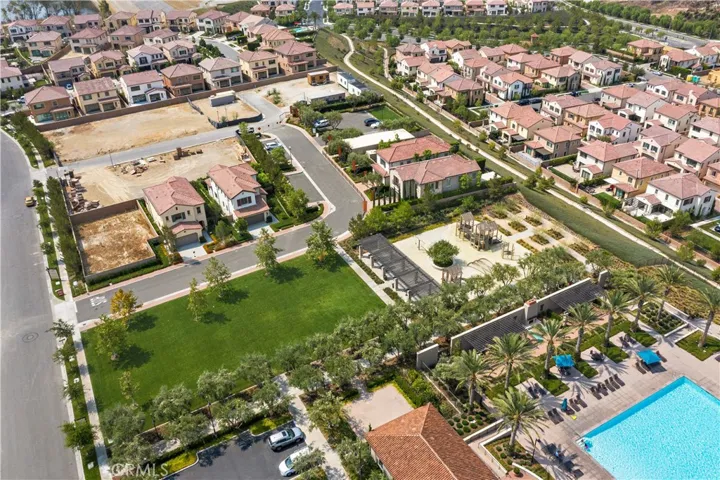 135 Jayhawk, Irvine, California 92602
