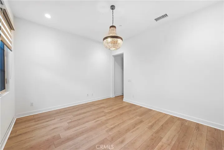 135 Jayhawk, Irvine, California 92602