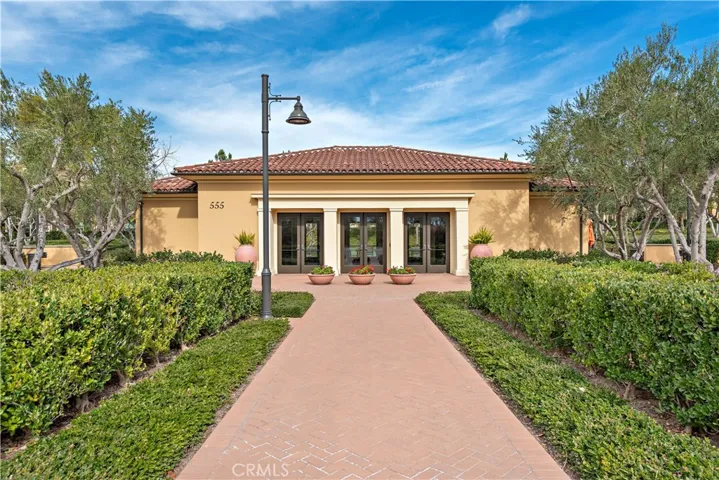 135 Jayhawk, Irvine, California 92602