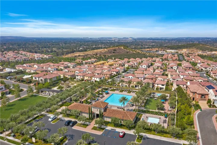 135 Jayhawk, Irvine, California 92602
