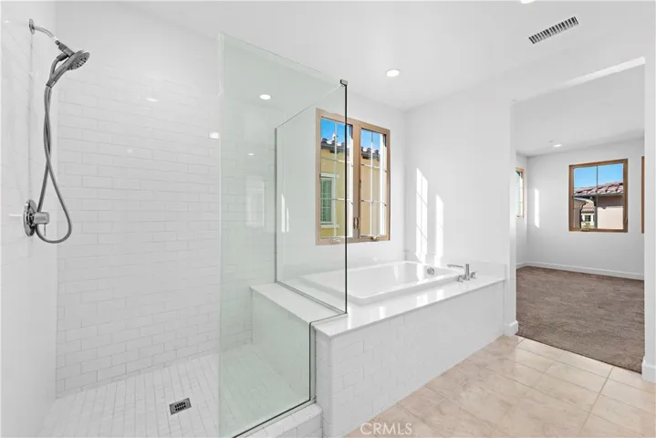 135 Jayhawk, Irvine, California 92602