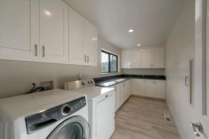 267 Chirco Avenue, Santa Cruz, California 95065