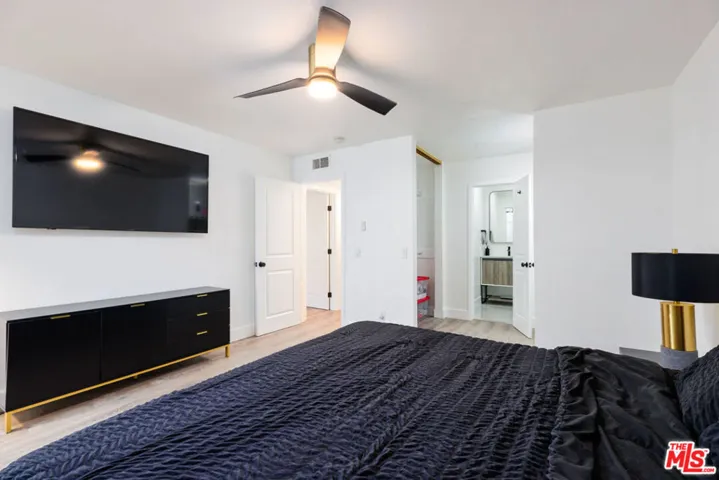 333 W Mariscal Road, Palm Springs, California 92262