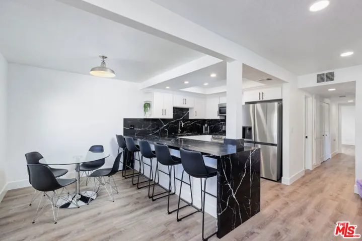333 W Mariscal Road, Palm Springs, California 92262