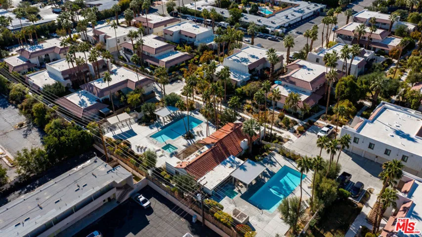 333 W Mariscal Road, Palm Springs, California 92262