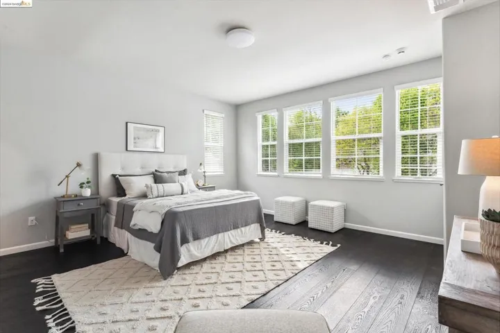 6611 Donlon Way, Dublin, California 94568-4697