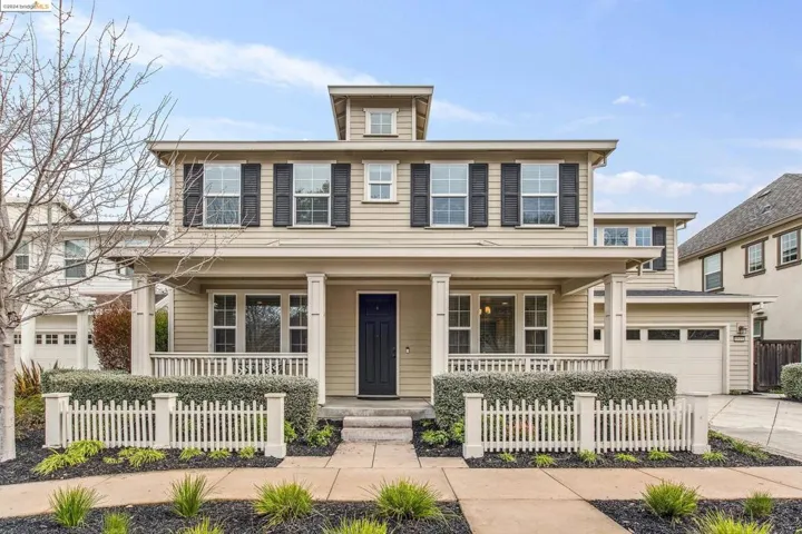 6611 Donlon Way, Dublin, California 94568-4697