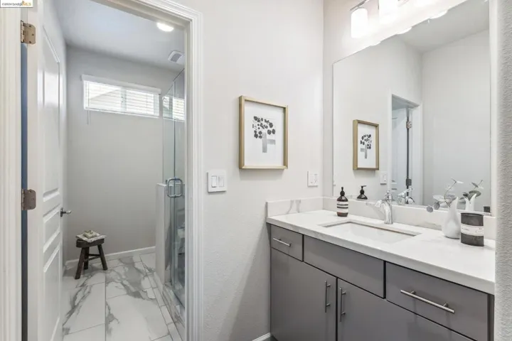 6611 Donlon Way, Dublin, California 94568-4697