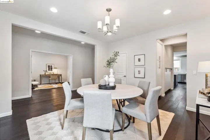 6611 Donlon Way, Dublin, California 94568-4697