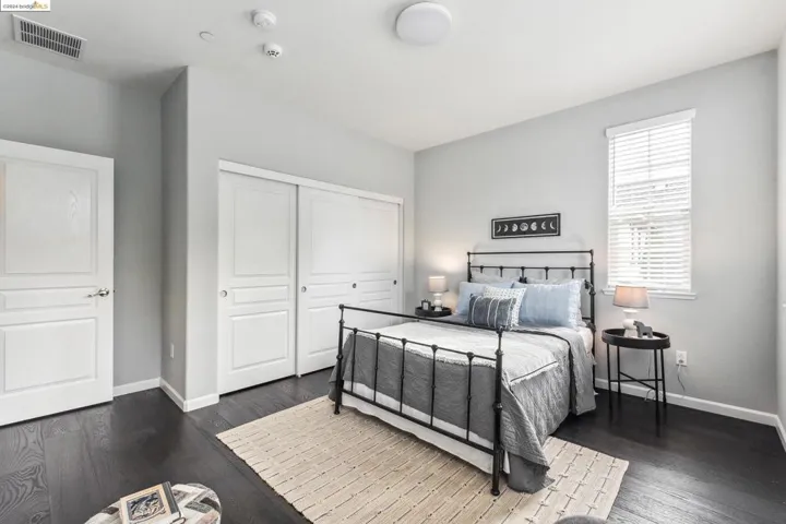 6611 Donlon Way, Dublin, California 94568-4697