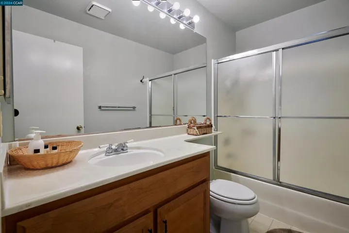 5272 Pebble Glen Dr, Concord, California 94521-4535