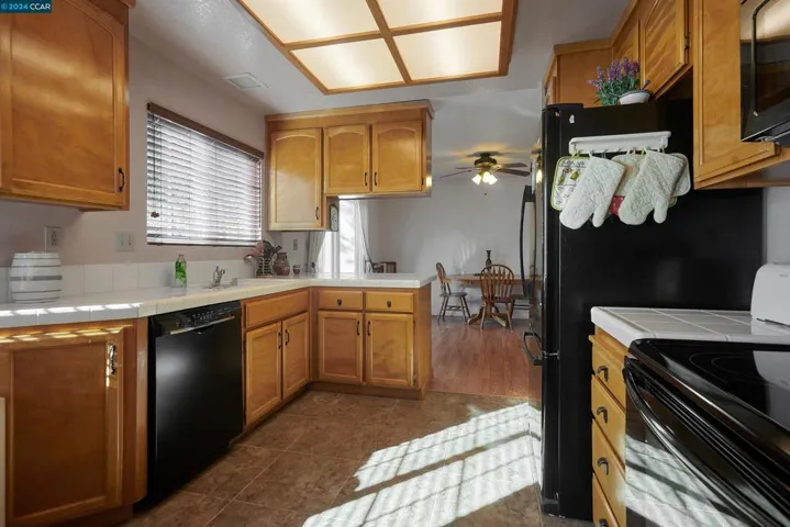 5272 Pebble Glen Dr, Concord, California 94521-4535