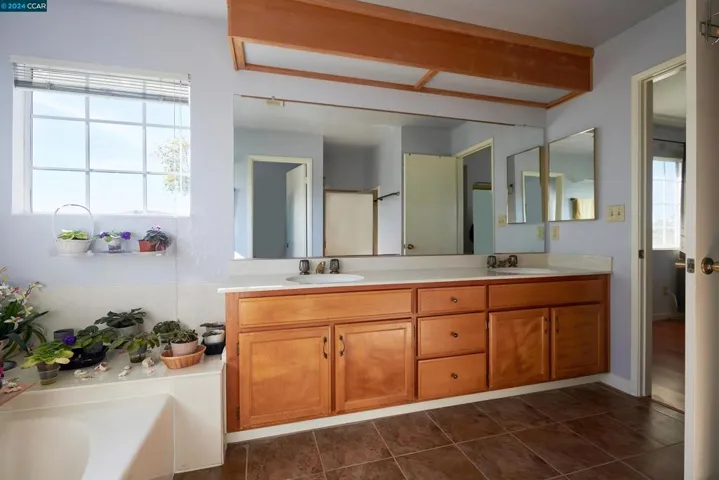 5272 Pebble Glen Dr, Concord, California 94521-4535