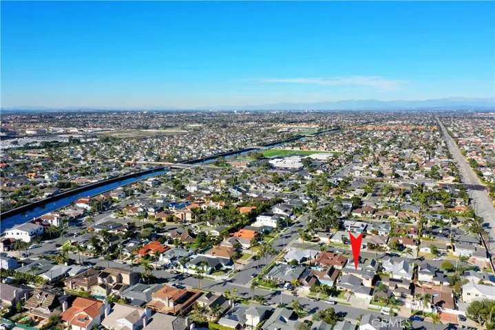9431 Leilani Drive, Huntington Beach, California 92646