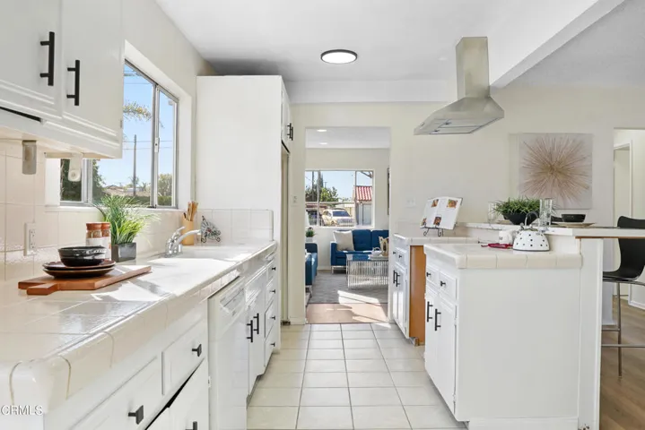 8429 Alameda-05