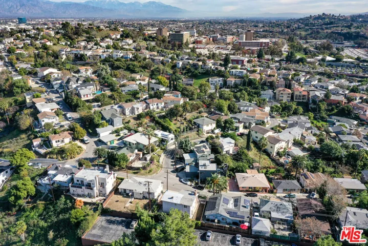 1897 Seigneur Avenue, Los Angeles, California 90032