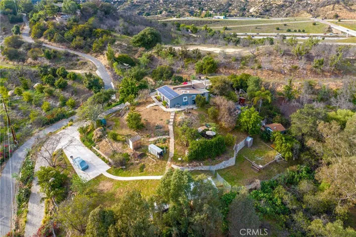 Welcome to 2966 Rainbow Valley!