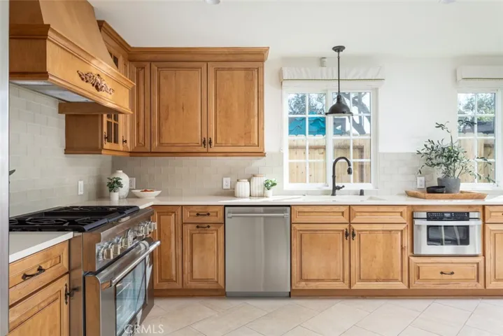3872 Faulkner Court, Irvine, California 92606