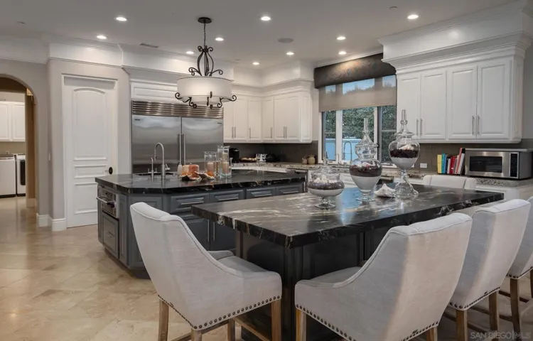 18495 Calle La Serra, Rancho Santa Fe, California 92091